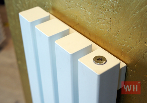 4aac273b440f3411b4392575e9d819c9