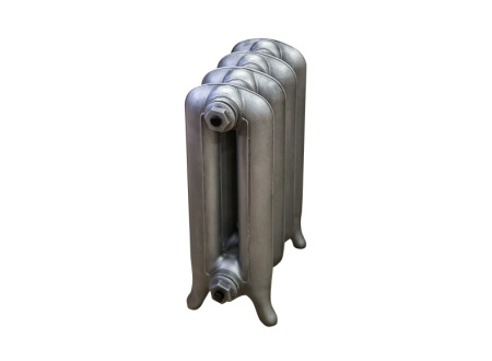 chugunnyy-radiator-retro-style-windsbold-400-gruntovannyy