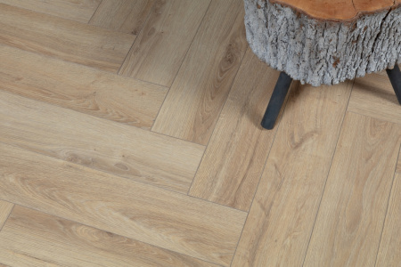 Alsafloor_(Альсафлор)_HERRINGBONE_(Английская_ёлка)_435_Дуб_Джеферсон_(Jefferson)_(12)