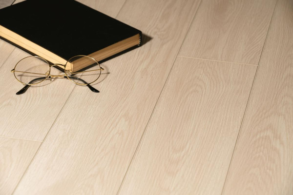 vinilovyj-laminat-bonkeel-style-dub-foksi-4