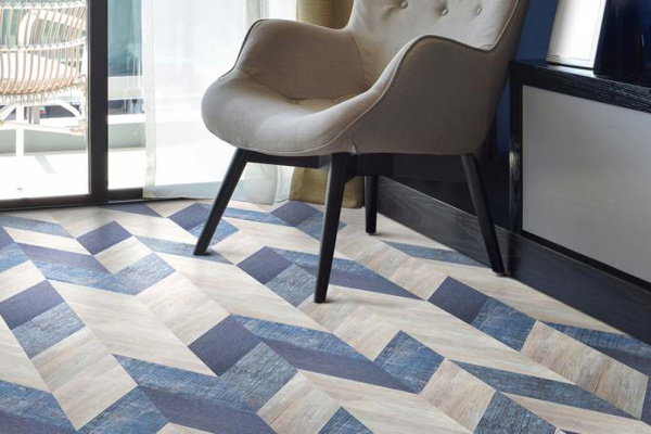 chevron-blue-int-1_805x536_598