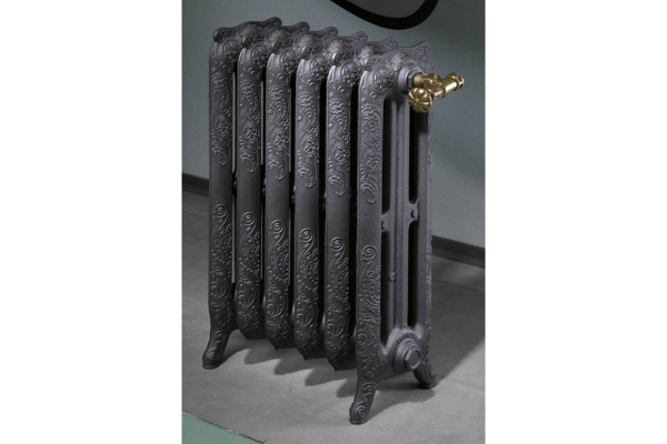 664588642-radiator-chugunnyj-retro-style-bristol-600-9-sektsij-1200x800